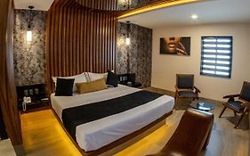 Switch Auto Hotel